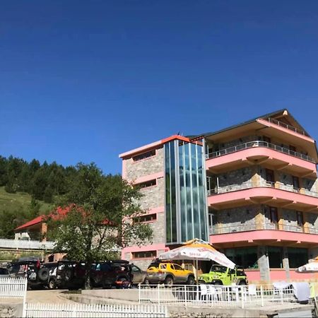 Lura Hotel Fushe-Lure Exteriör bild